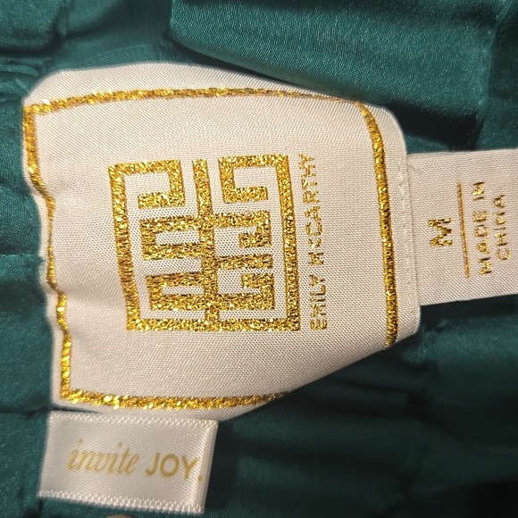 Emily McCarthy-Downtown Jogger In Botanical Green-Size Medium - Picture 11 of 17